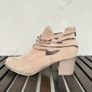 AMS Tan Ankle Boot